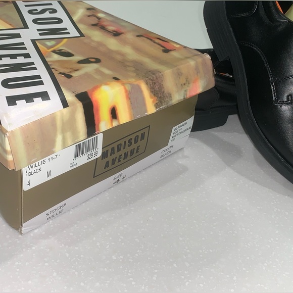 BOYS MADISON AVE “WILLIE” DRESS SHOES- BLACK - Picture 4 of 5